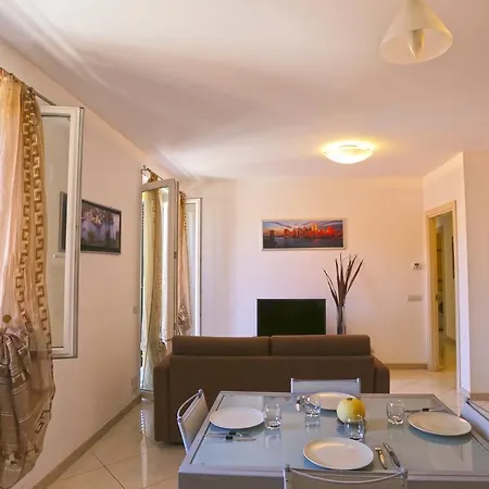 アパート Libra Flexyrent