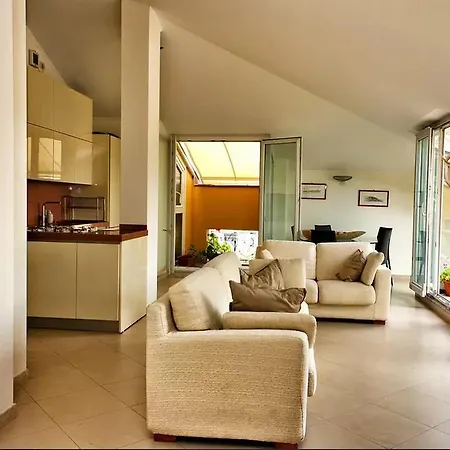 Libra Flexyrent * Rapallo